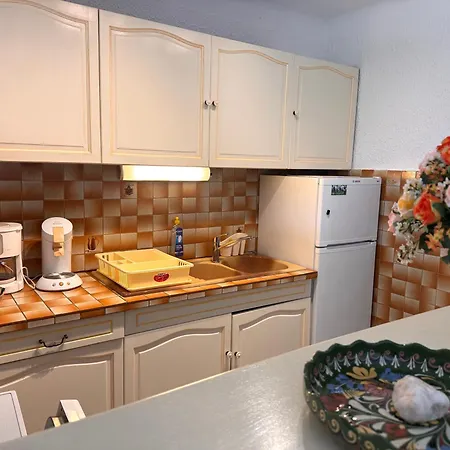 T3 Au Calme Et Proche Des Plages Апартаменты Кавалер-сюр-Мер