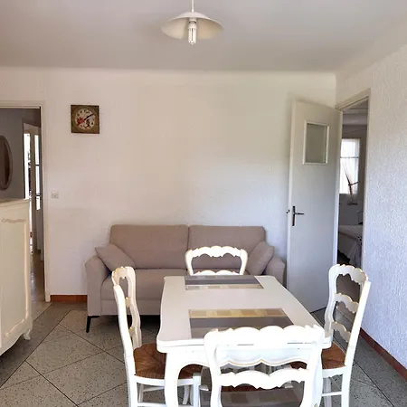 T3 Au Calme Et Proche Des Plages Апартаменты