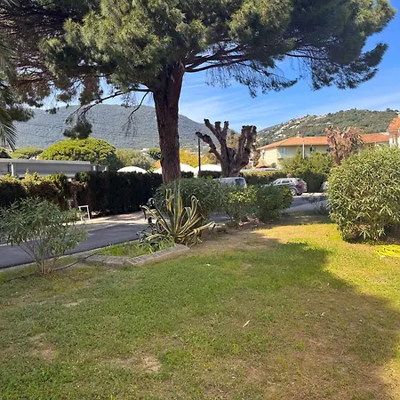 T3 Au Calme Et Proche Des Plages Апартаменты Кавалер-сюр-Мер